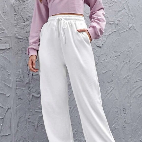 White SHEIN Wide Leg Sweatpants - Picture 2 of 4